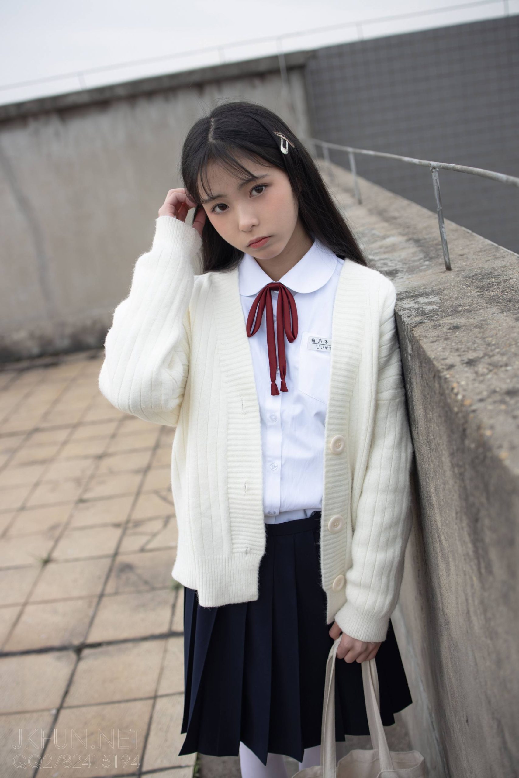 图片[4]-甜美可人的白丝姑娘【127P】20011-婷美图