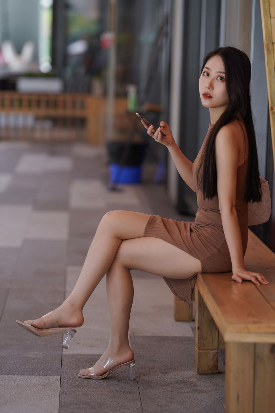 图片[5]-超有女人味的姑娘短裙逛街【400P】00049-婷美图