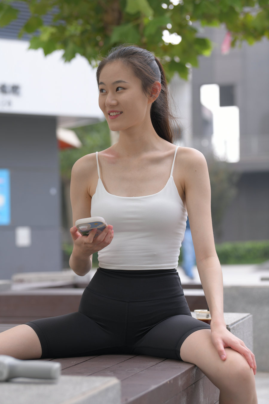 J3421 651P-13.2GB-婷美图