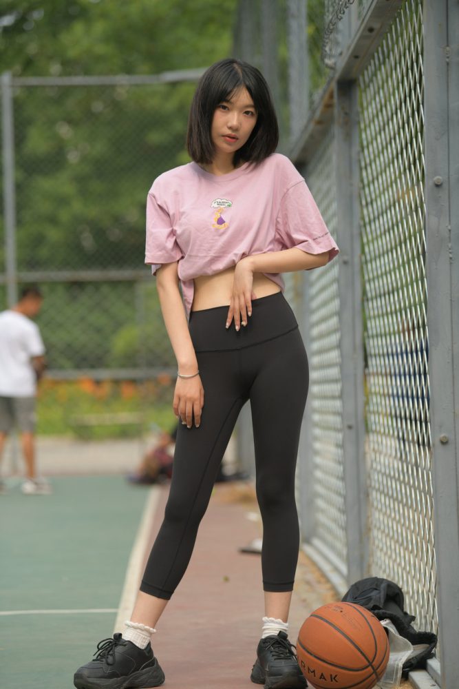 图片[3]-穿瑜伽裤打篮球的大三女孩J2198 463P1V-18.6GB-婷美图