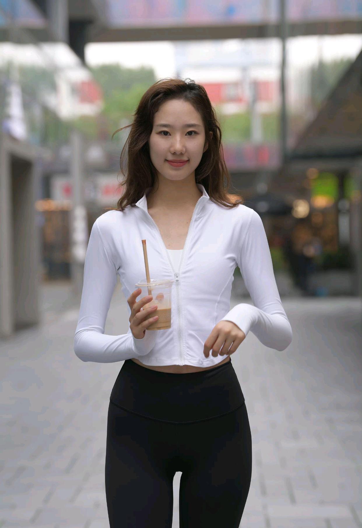 图片[2]-像刘亦菲的黑色瑜伽裤女孩J2237 340P1V-14.8GB-婷美图