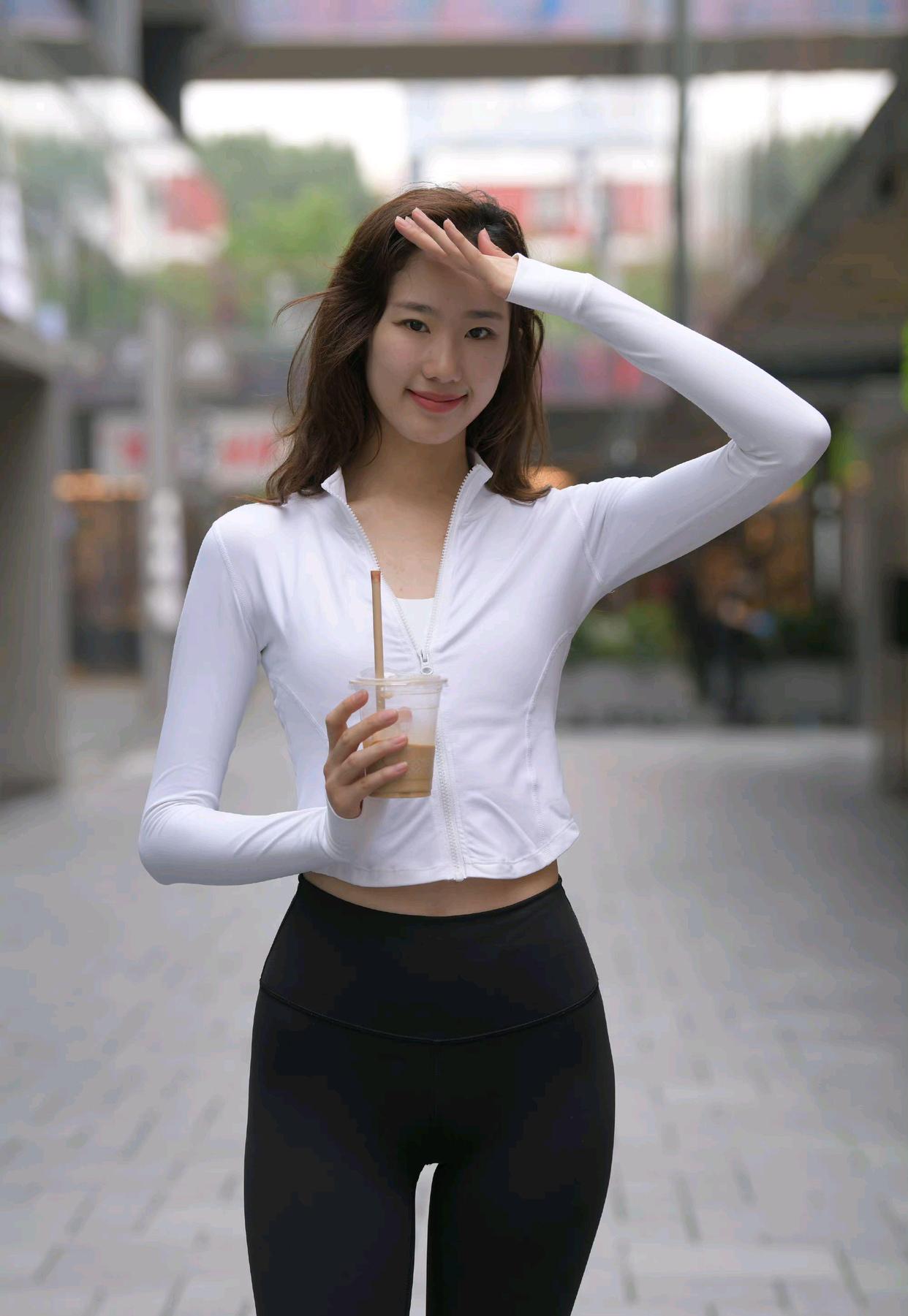 图片[4]-像刘亦菲的黑色瑜伽裤女孩J2237 340P1V-14.8GB-婷美图