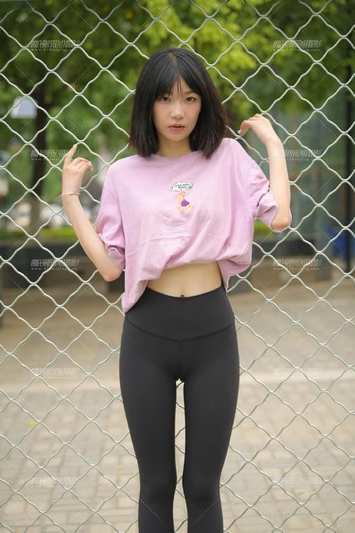 图片[5]-穿瑜伽裤打篮球的大三女孩J2198 463P1V-18.6GB-婷美图